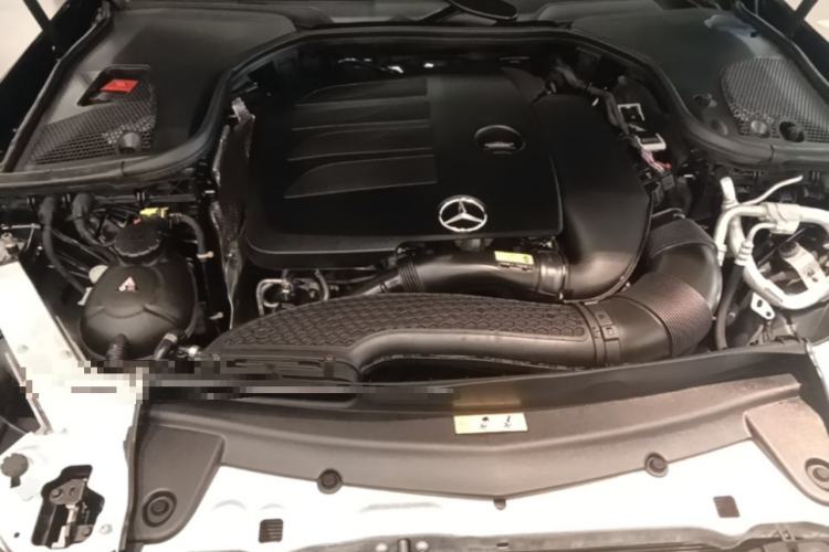 Used Mercedes-Benz E-Class 2023 Updated E 300 L Fashion Edition Engine Bay