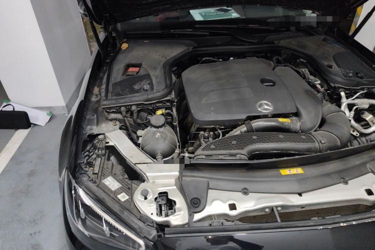 Used Mercedes-Benz E-Class 2023 Facelift E 260 L Engine Bay Right