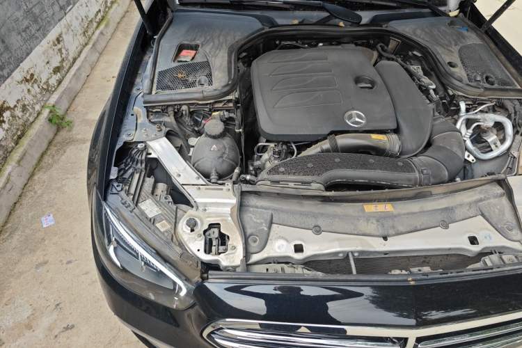 Used Mercedes-Benz E-Class 2023 E 300 L Stylish Model Engine Bay Right