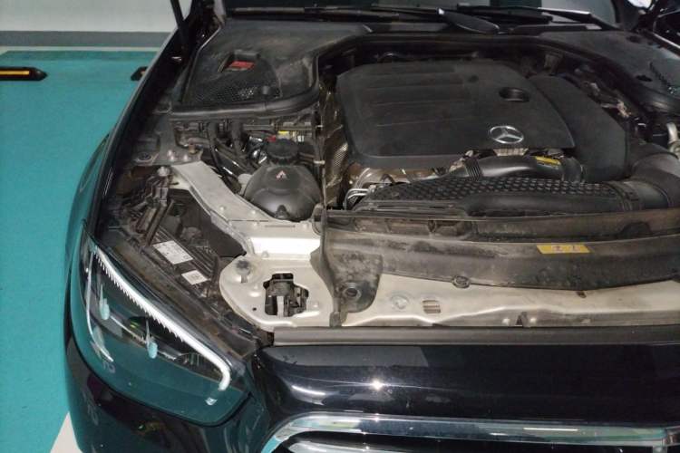 Used Mercedes-Benz E-Class 2023 E 300 L Luxury Model Engine Bay Right