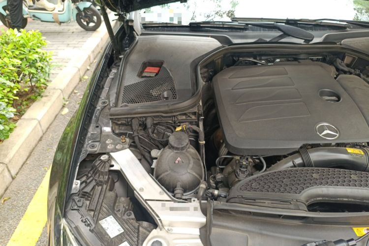 Used Mercedes-Benz E-Class 2023 Updated E 300 L Fashion Edition Engine Bay Right