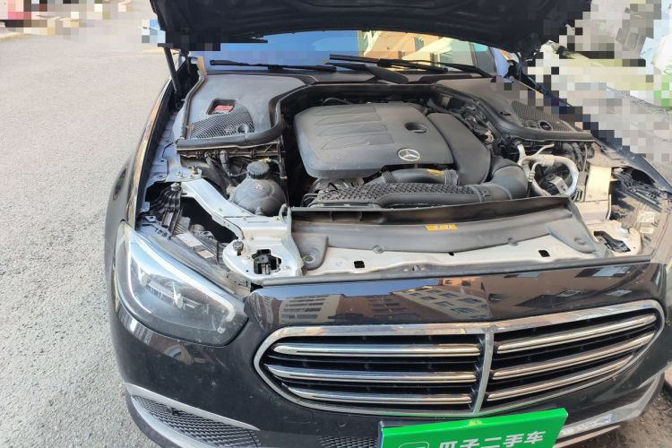 Used Mercedes-Benz E-Class 2023 Facelift E 260 L Engine Bay Right