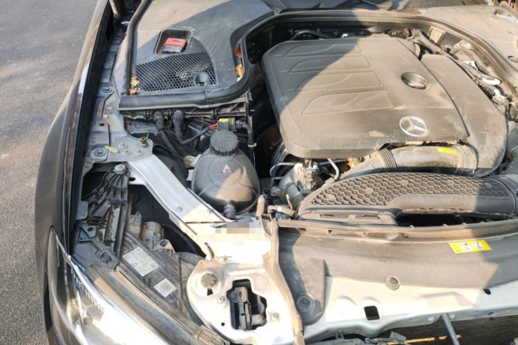 Used Mercedes-Benz E-Class 2023 Updated E 300 L Luxury Edition Engine Bay Right