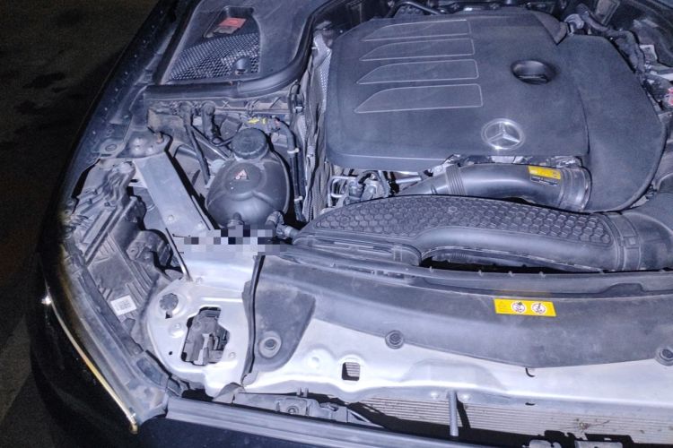 Used Mercedes-Benz E-Class 2023 Updated E 300 L Fashion Edition Engine Bay Right