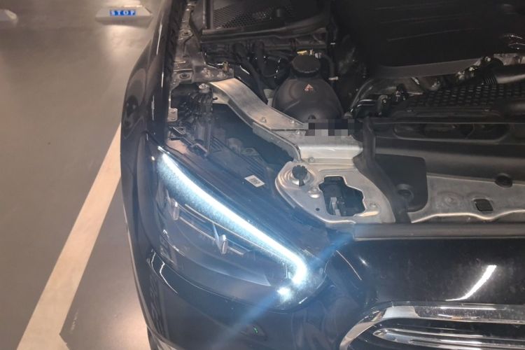 Used Mercedes-Benz E-Class 2023 E 300 L Stylish Model Engine Bay Right