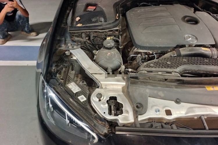 Used Mercedes-Benz E-Class 2023 Restyled E 300 L Sporty and Stylish Edition Engine Bay Right