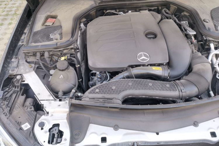 Used Mercedes-Benz E-Class 2023 E 260 L Engine Bay Right