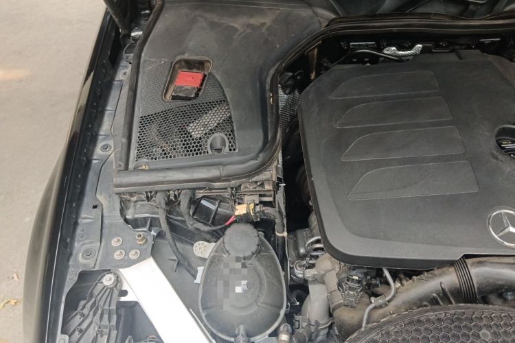 Used Mercedes-Benz E-Class 2023 Updated E 300 L Luxury Edition Engine Bay Right