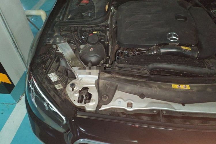 Used Mercedes-Benz E-Class 2023 Facelift E 260 L Engine Bay Right