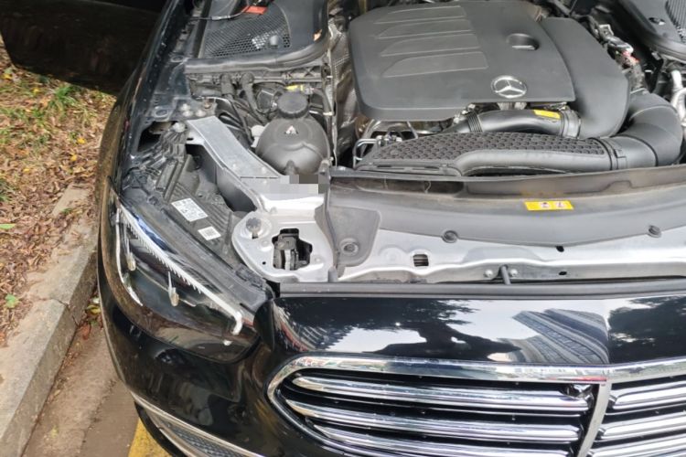 Used Mercedes-Benz E-Class 2023 E 300 L Luxury Model Engine Bay Right