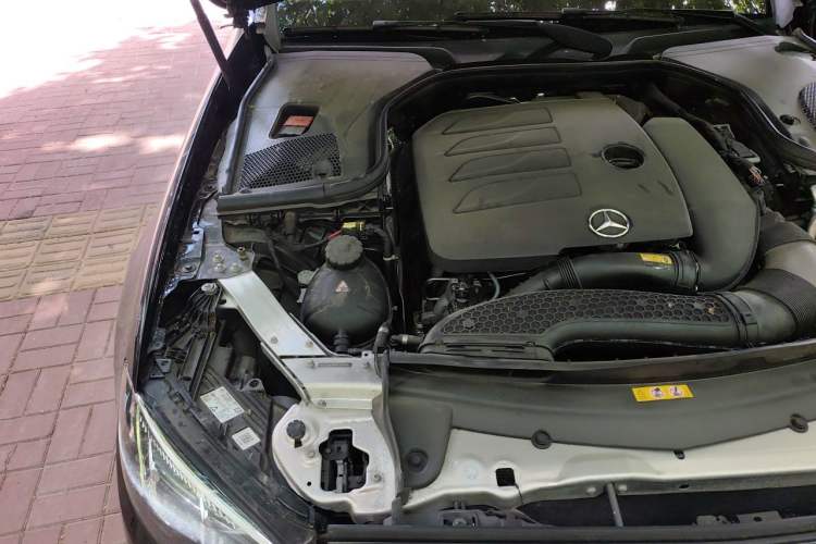 Used Mercedes-Benz E-Class 2023 E 300 L Stylish Model Engine Bay Right