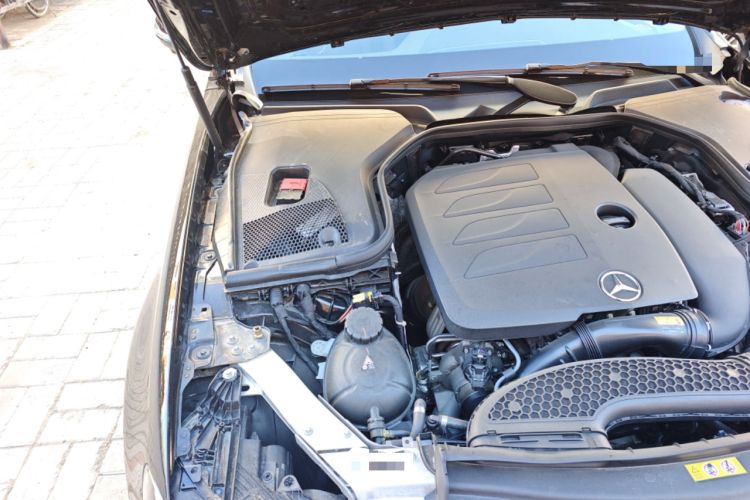 Used Mercedes-Benz E-Class 2023 Updated E 300 L Fashion Edition Engine Bay Right