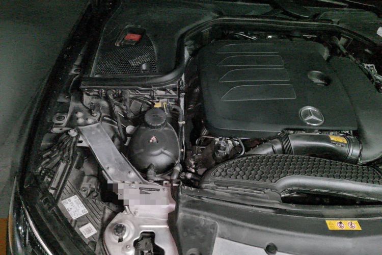 Used Mercedes-Benz E-Class 2023 Updated E 300 L Luxury Edition Engine Bay Right