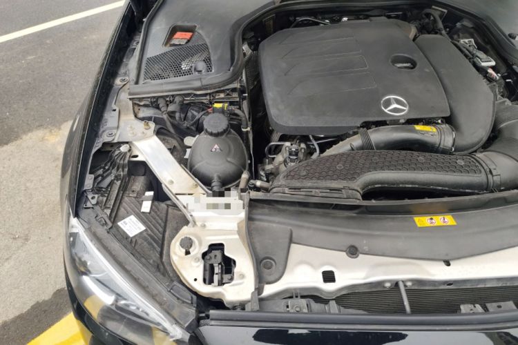 Used Mercedes-Benz E-Class 2023 E 260 L Engine Bay Right