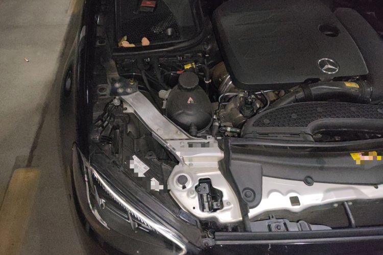 Used Mercedes-Benz E-Class 2023 E 260 L Engine Bay Right