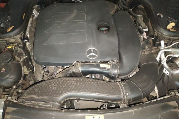 Used Mercedes-Benz E-Class 2023 Facelift E 260 L Engine Bay