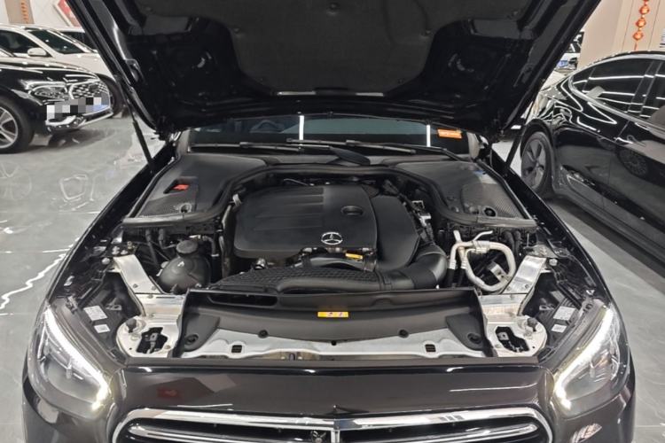 Used Mercedes-Benz E-Class 2023 Updated E 300 L Fashion Edition Engine Bay