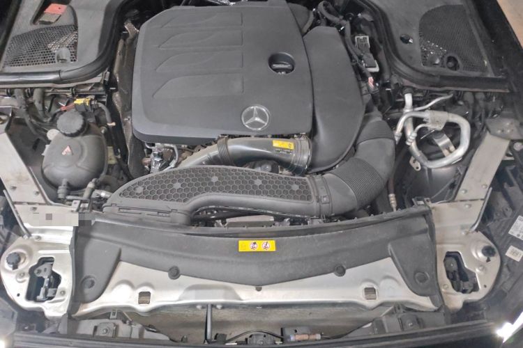 Used Mercedes-Benz E-Class 2023 Updated E 300 L Fashion Edition Engine Bay