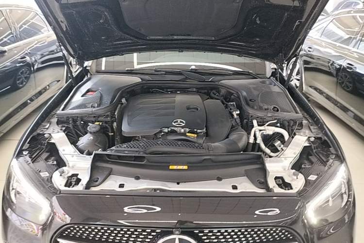 Used Mercedes-Benz E-Class 2023 Restyled E 300 L Sport Luxury Edition Engine Bay