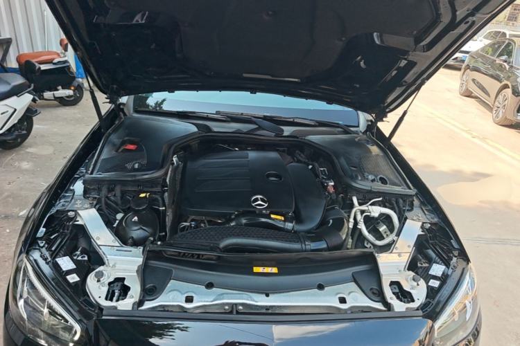 Used Mercedes-Benz E-Class 2023 Updated E 300 L Luxury Edition Engine Bay