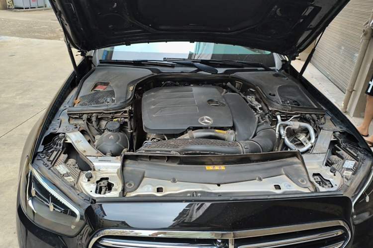 Used Mercedes-Benz E-Class 2023 Updated E 300 L Luxury Edition Engine Bay