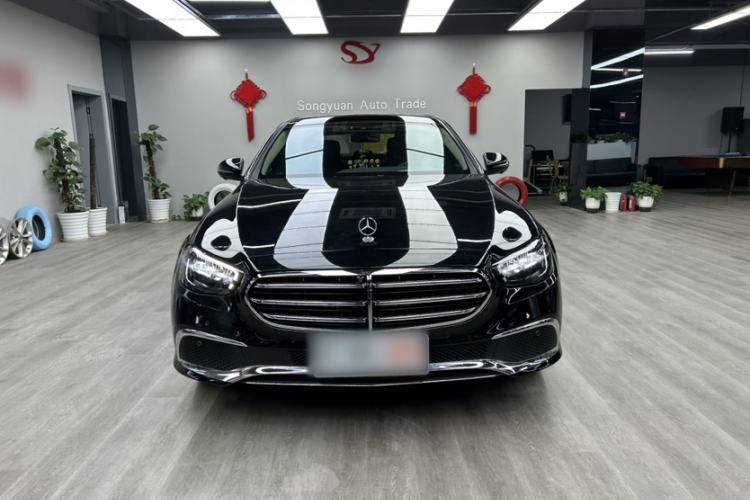 Used Mercedes-Benz E-Class 2023 Updated E 300 L Fashion Edition Exterior 1