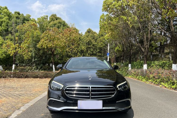 Used Mercedes-Benz E-Class 2023 Updated E 300 L Fashion Edition Exterior 1