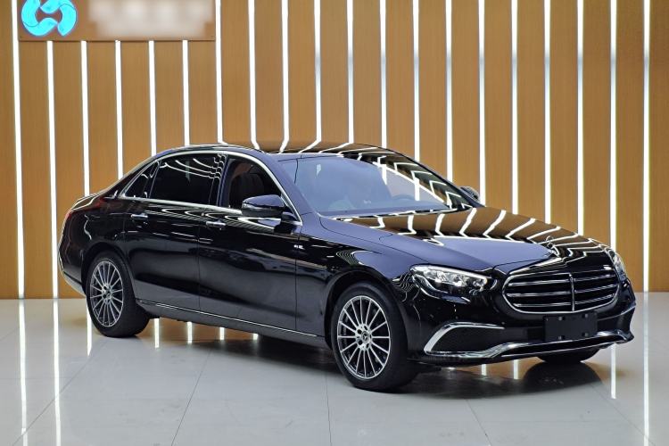 Used Mercedes-Benz E-Class 2023 Facelift E 260 L Exterior 1