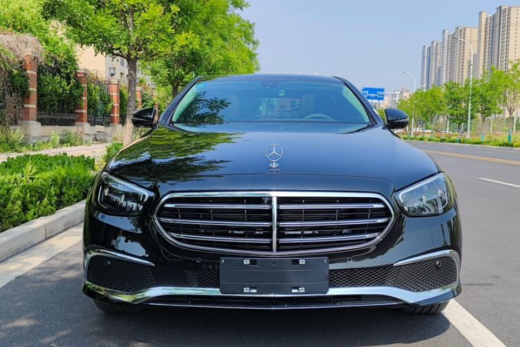 Used Mercedes-Benz E-Class 2023 E 300 L Luxury Model Exterior 1