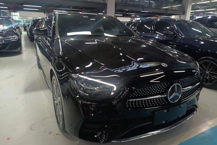 Used Mercedes-Benz E-Class 2023 Restyled E 300 L Sporty and Stylish Edition Exterior 1