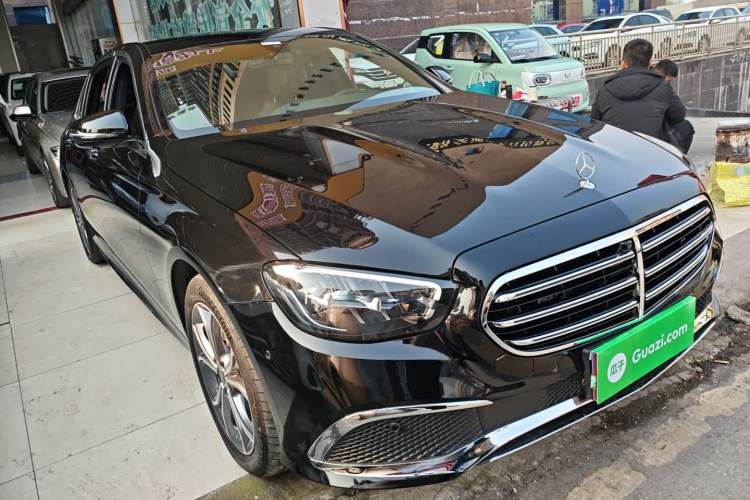 Used Mercedes-Benz E-Class 2023 Restyled E 300 L Sporty and Stylish Edition Exterior 1