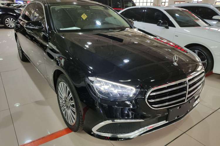 Used Mercedes-Benz E-Class 2023 Updated E 300 L Fashion Edition Exterior 1