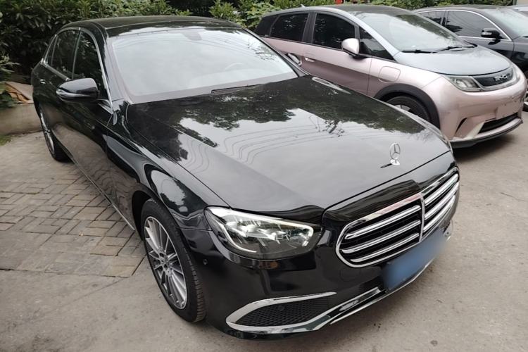 Used Mercedes-Benz E-Class 2023 E 260 L Exterior 1