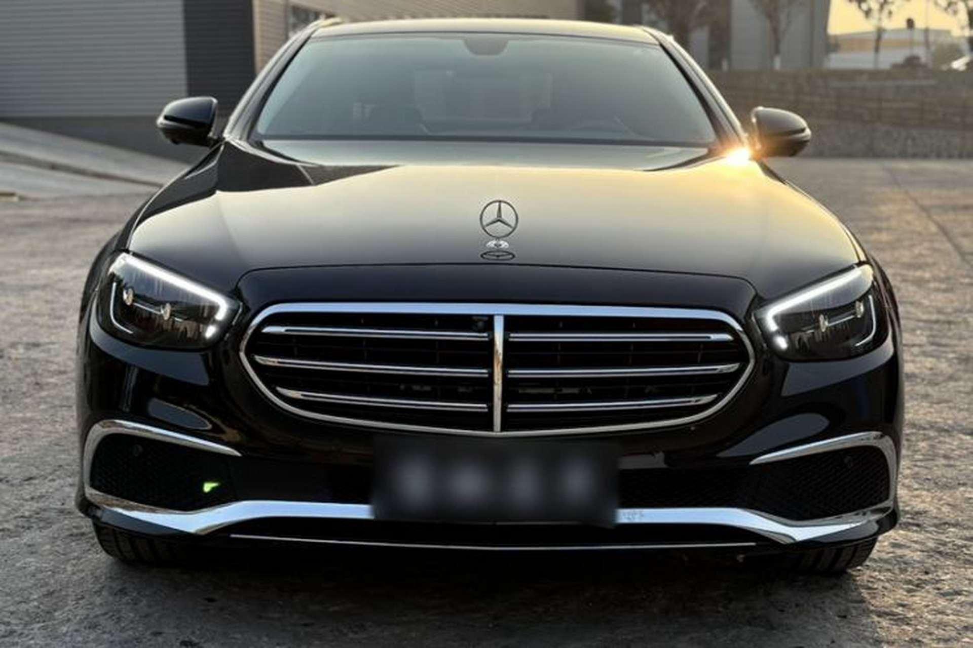 Used Mercedes-Benz E-Class 2023 E 300 L Luxury Model Exterior 1