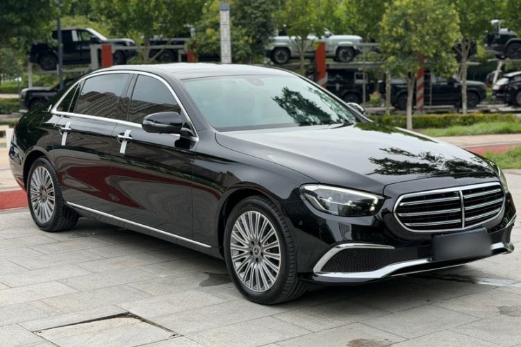 Used Mercedes-Benz E-Class 2023 Updated E 300 L Fashion Edition Exterior 1