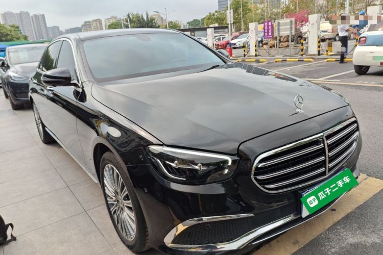 Used Mercedes-Benz E-Class 2023 Updated E 300 L Luxury Edition Exterior 1
