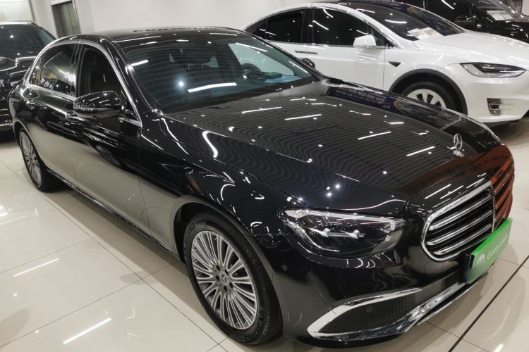 Used Mercedes-Benz E-Class 2023 E 300 L Luxury Model Exterior 1
