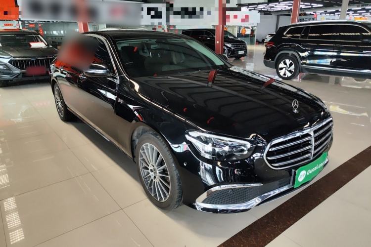 Used Mercedes-Benz E-Class 2023 E 260 L 4MATIC Exterior 1