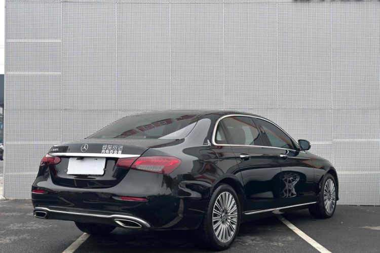 Used Mercedes-Benz E-Class 2023 E 300 L Luxury Model Exterior 1