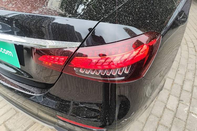 Used Mercedes-Benz E-Class 2023 Restyled E 300 L Sporty and Stylish Edition Exterior 1
