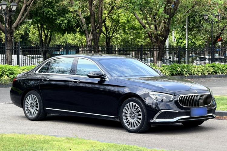 Used Mercedes-Benz E-Class 2023 E 300 L Luxury Model Exterior 2