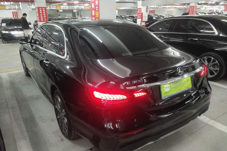 Used Mercedes-Benz E-Class 2023 E 300 L Sporty and Stylish Model Exterior 2