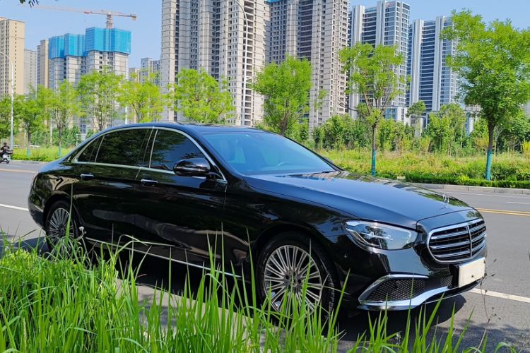 Used Mercedes-Benz E-Class 2023 E 300 L Stylish Model Exterior 2