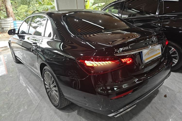 Used Mercedes-Benz E-Class 2023 E 300 L Luxury Model Exterior 2