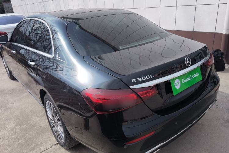 Used Mercedes-Benz E-Class 2023 Updated E 300 L Fashion Edition Exterior 2