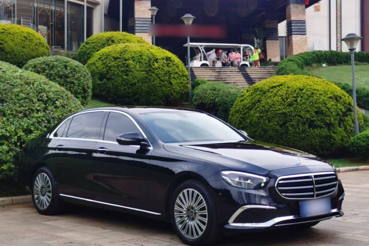 Used Mercedes-Benz E-Class 2023 Updated E 300 L Fashion Edition Exterior 2