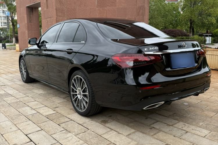 Used Mercedes-Benz E-Class 2023 Restyled E 260 Fashion Sport Edition Exterior 2