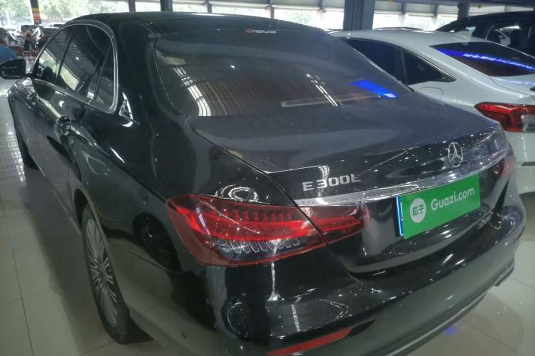 Used Mercedes-Benz E-Class 2023 Updated E 300 L Luxury Edition Exterior 2