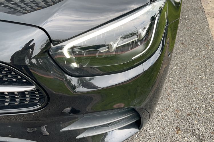 Used Mercedes-Benz E-Class 2023 E 300 L Sporty and Stylish Model Exterior 2