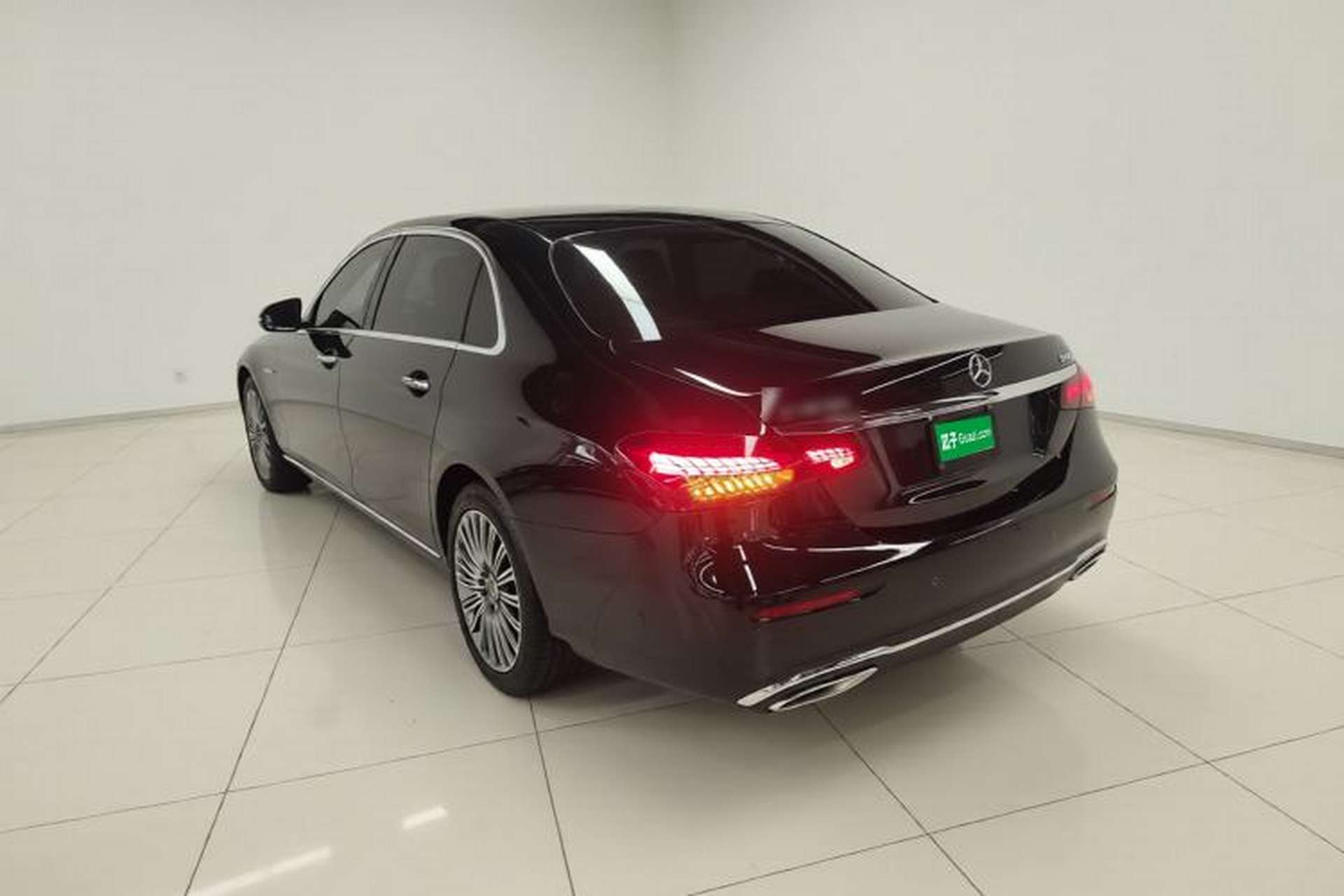 Used Mercedes-Benz E-Class 2023 E 300 L Stylish Model Exterior 2